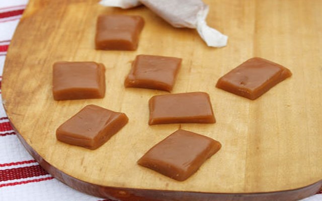 Cách làm kẹo caramel  
