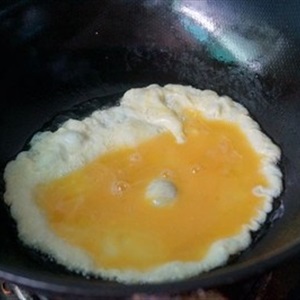 Trứng chiên tôm
