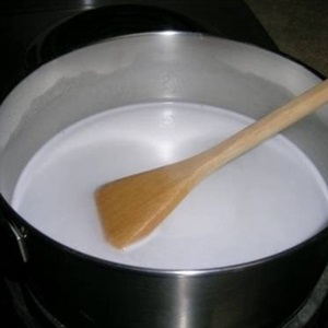 Pudding nhãn sữa dừa