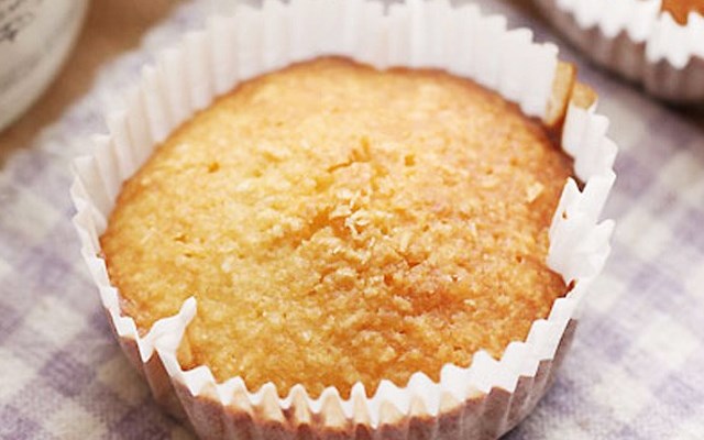 Cách làm bánh cupcake nho khô  