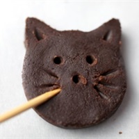 Bánh oreo hình mặt mèo