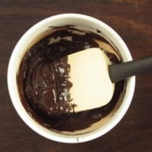 Khay đựng kem chocolate
