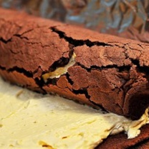 Bánh socola khúc cây