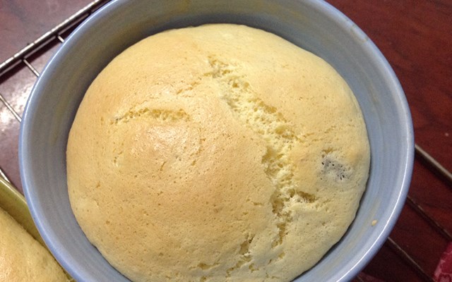 Cách làm bánh bông lan chuối  