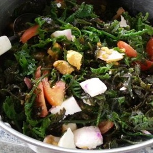 Salad rau dớn trứng muối