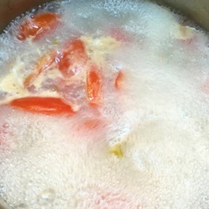 Canh hến nấu chua