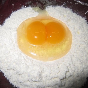 Bánh chiên trứng muối