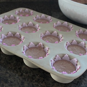 Cupcake dâu tây kiwi