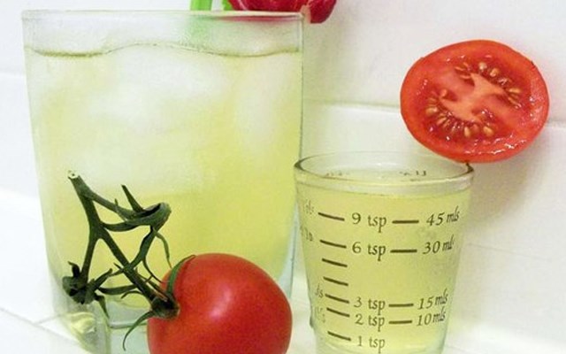 Cách làm nước ép cà chua  