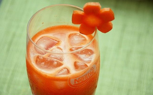 Cách làm nước cà rốt ép  