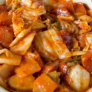 Canh kimchi nấu thịt nạc