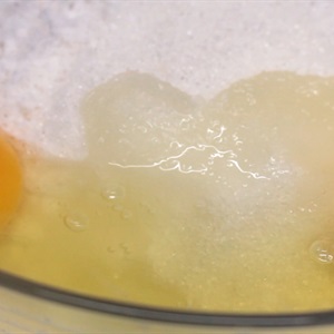 Bánh dừa trứng nướng