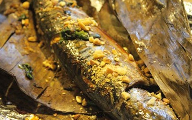 Cách làm cá nục nướng lá chuối  