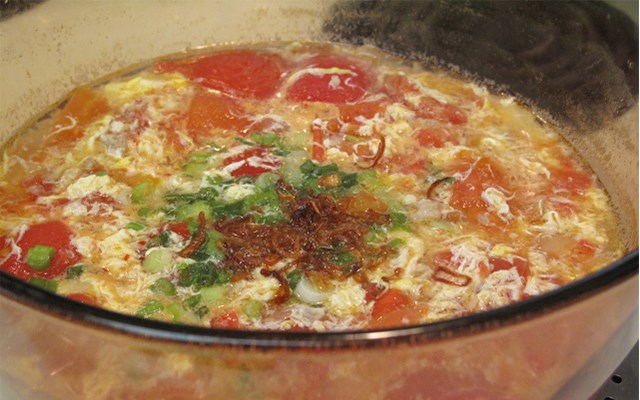 Cách làm canh trứng nấu cà chua  
