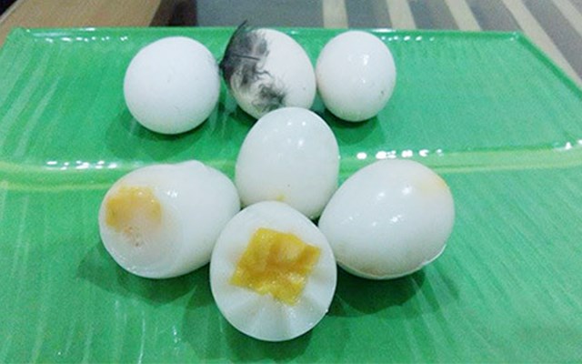 Cách làm rau câu hình quả trứng  