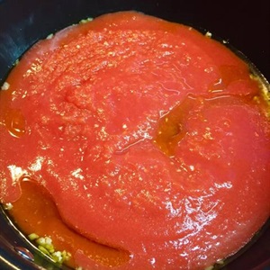 Sốt cà chua dùng cho mì Ý và pizza