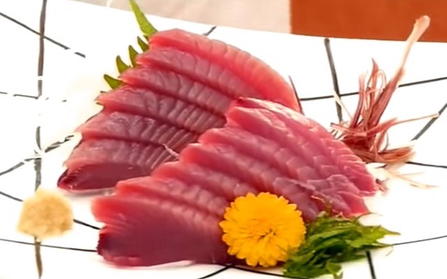 Cách làm sashimi cá ngừ  